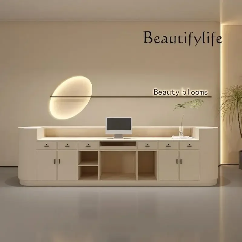 Luxury Skincare News - nieuwe S Warme kleurstijl Schoonheid en